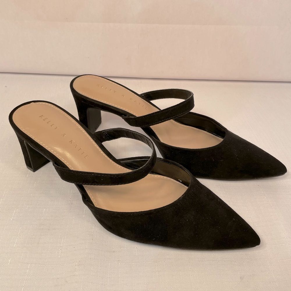 Kelly & Katie Black Pointed Toe Slingback Heels